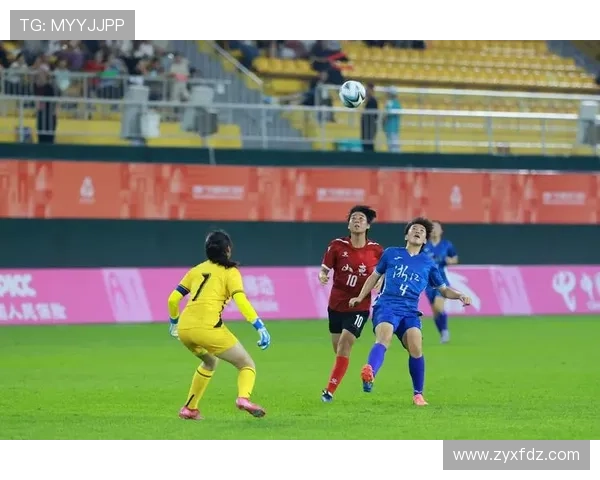 足球明星合影模板图分享记录你与偶像的精彩瞬间与美好回忆